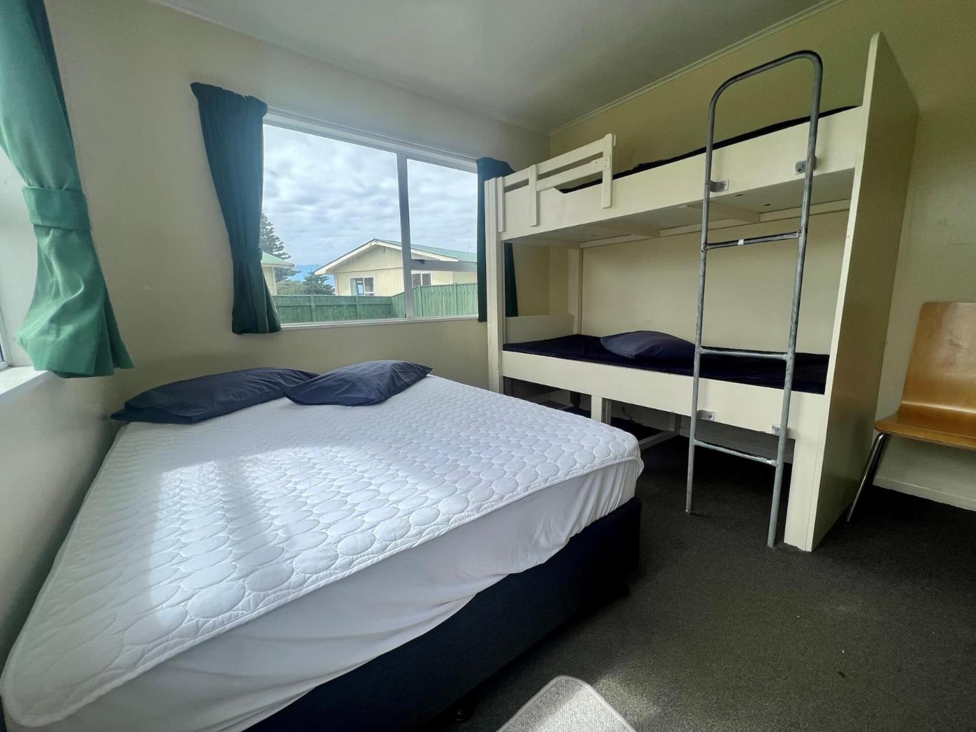 Castlepoint Holiday Park & Motels Bilik gambar