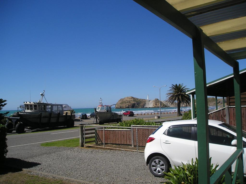 Castlepoint Holiday Park & Motels Bilik gambar