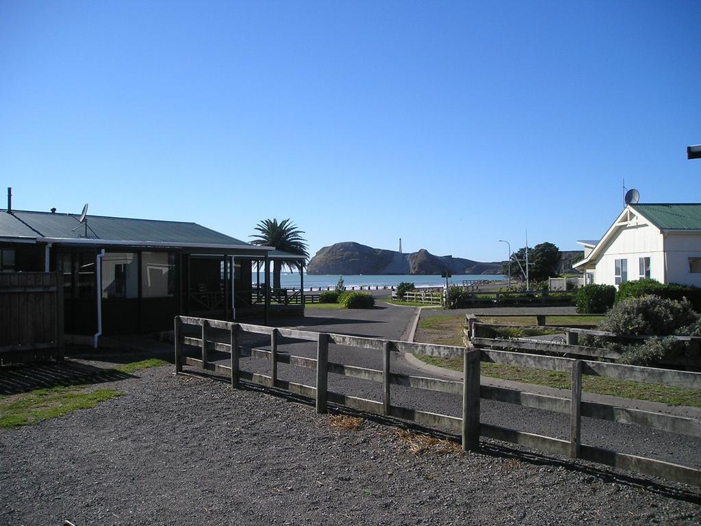 Castlepoint Holiday Park & Motels Bilik gambar